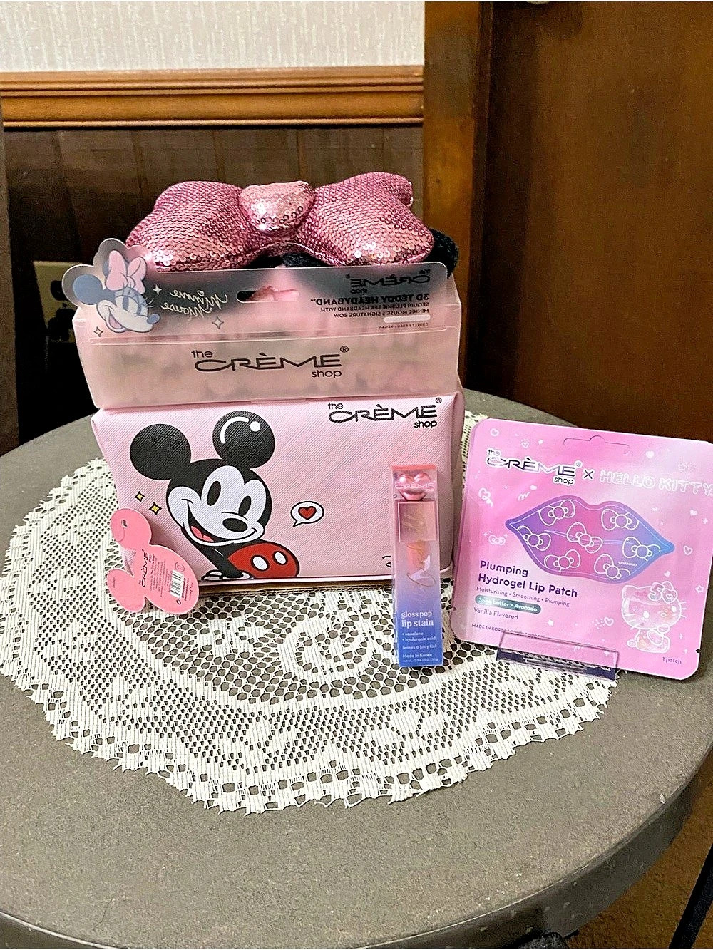 The Crème Shop x Disney Minnie Mouse 3D Teddy Headband NWT